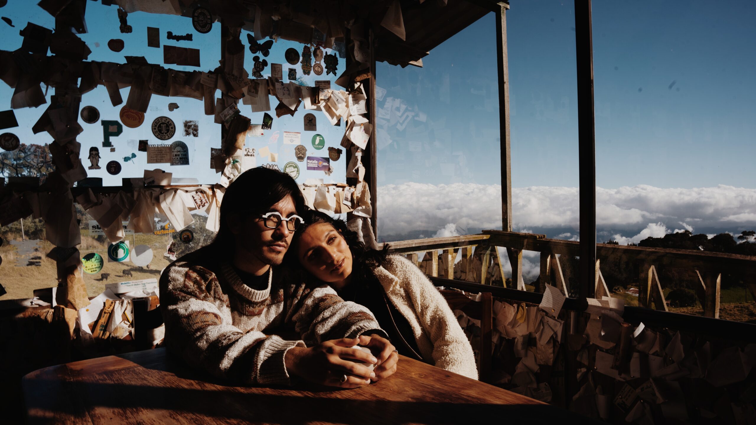 “He perdido tanto”: Alelí Prada y Albastián convierten el desamor en paisaje sonoro